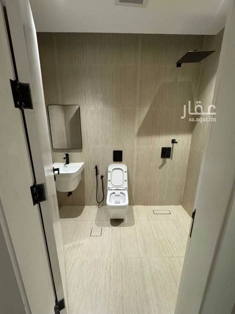 3 bedroom apartment in Al Rimal 7