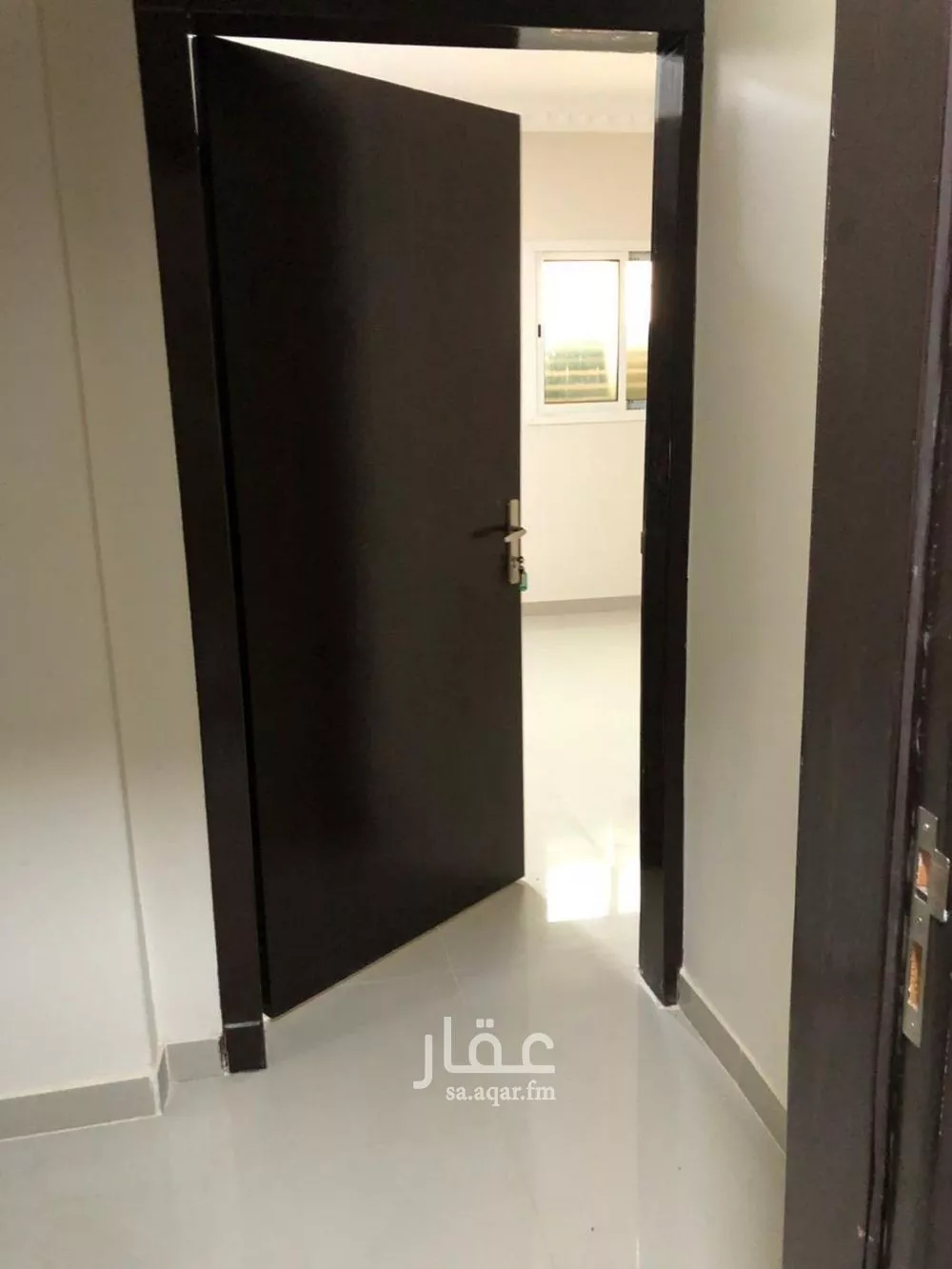 3 bedroom floor in Dhahrat Laban 8