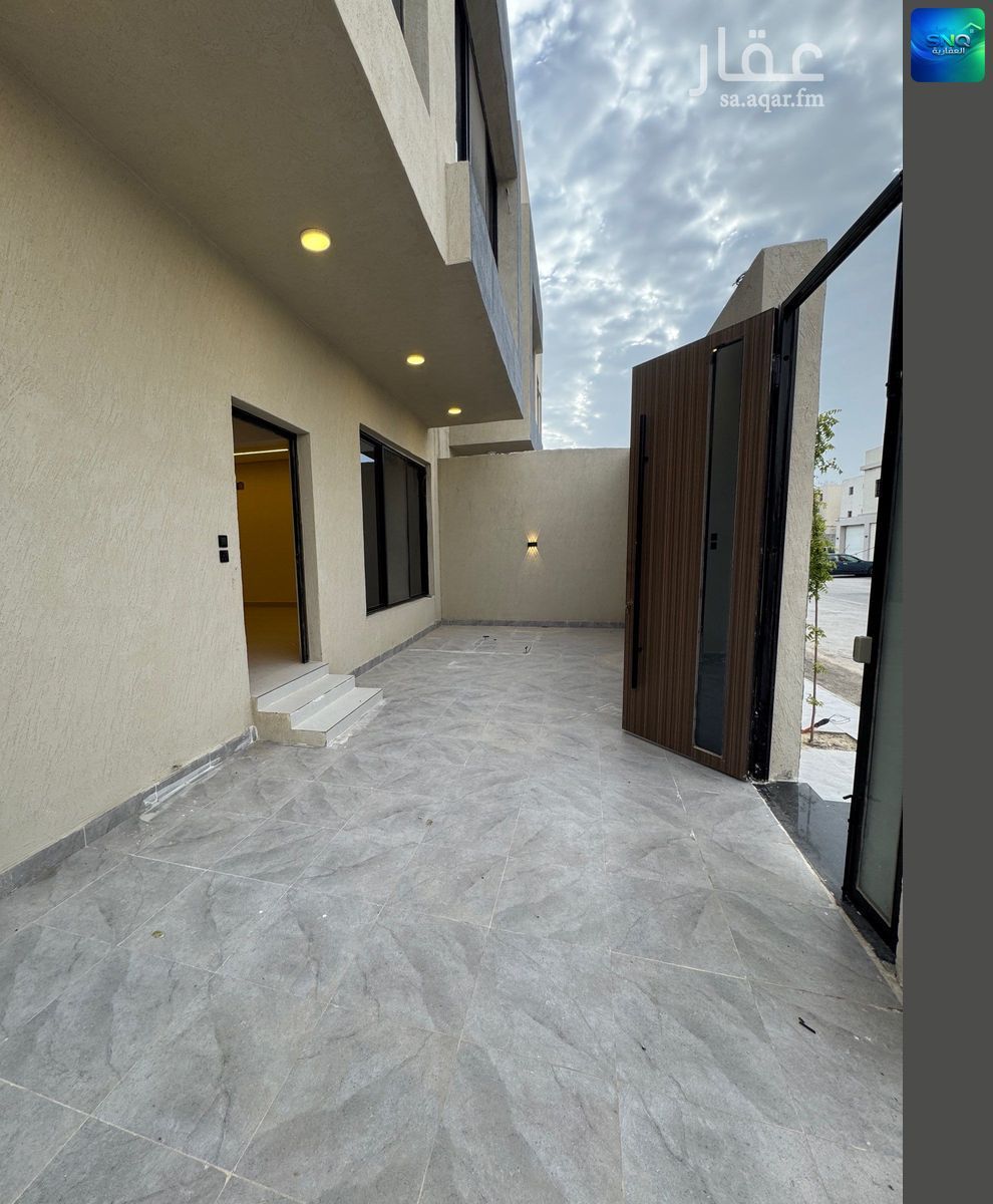 4 bedroom villa in Dahiat King Fahd, Eastern Province 5