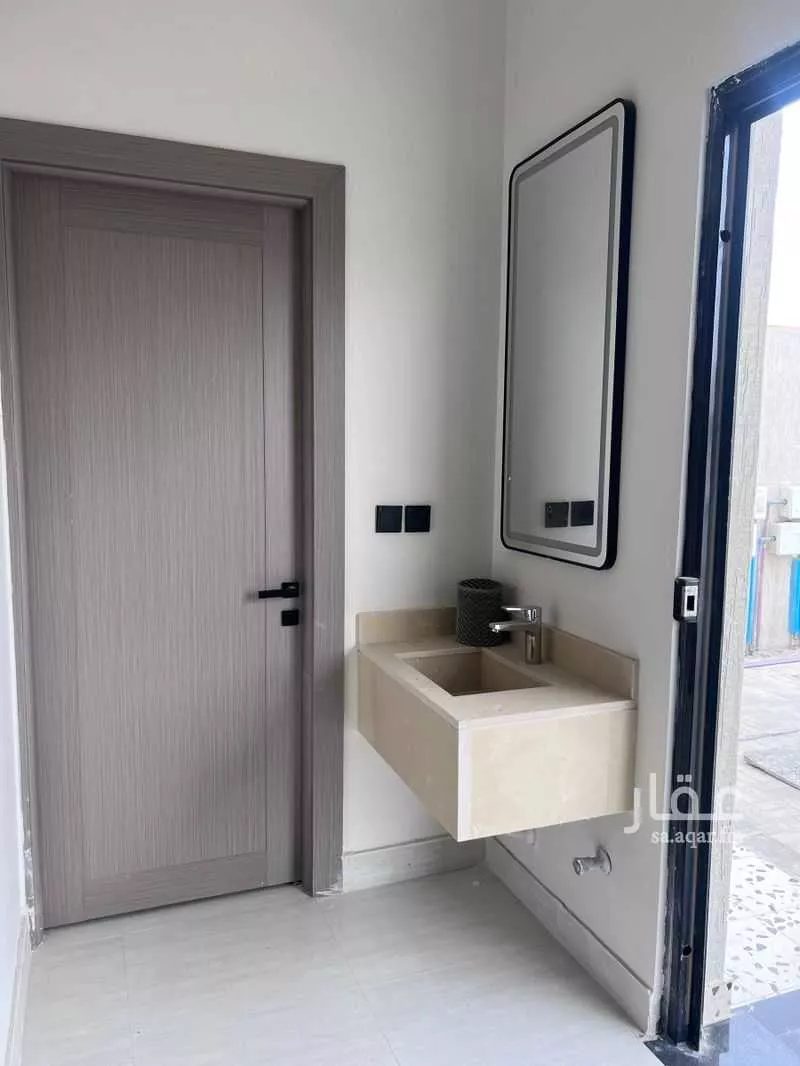 5 bedroom apartment in As Sawari 3