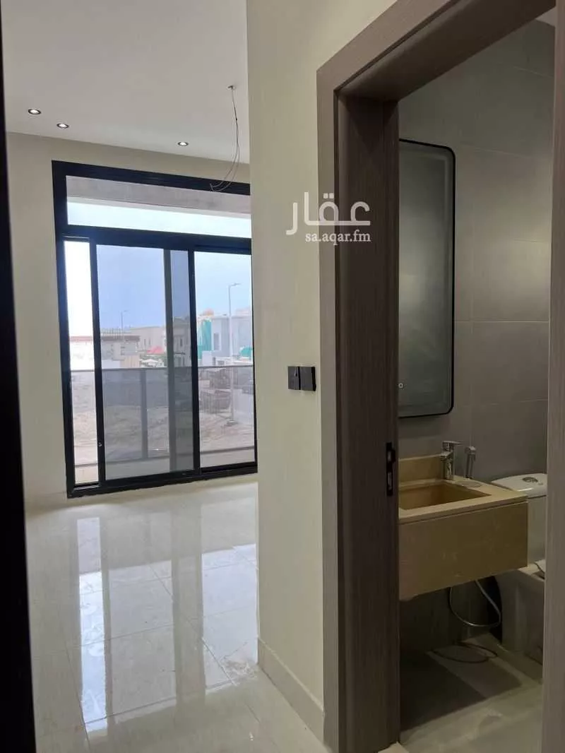 5 bedroom apartment in As Sawari 26