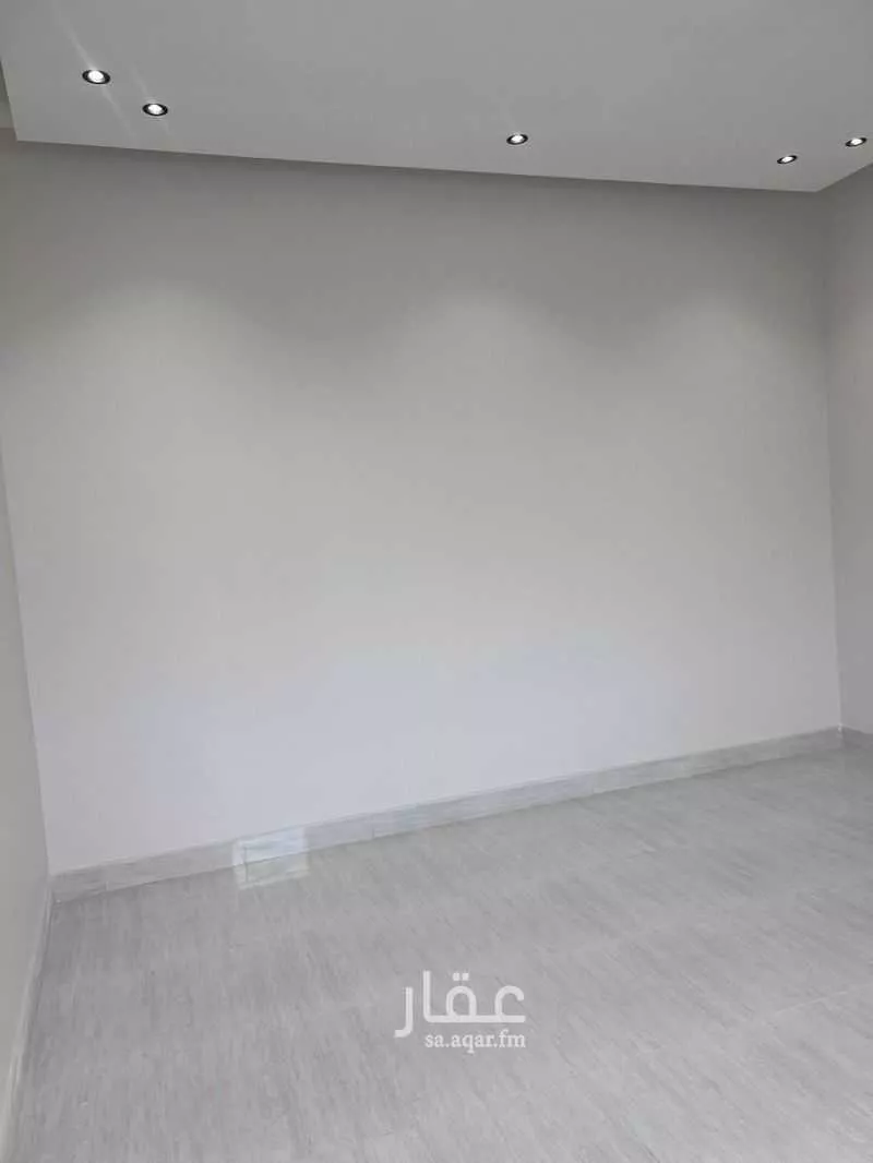 5 bedroom apartment in As Sawari 8