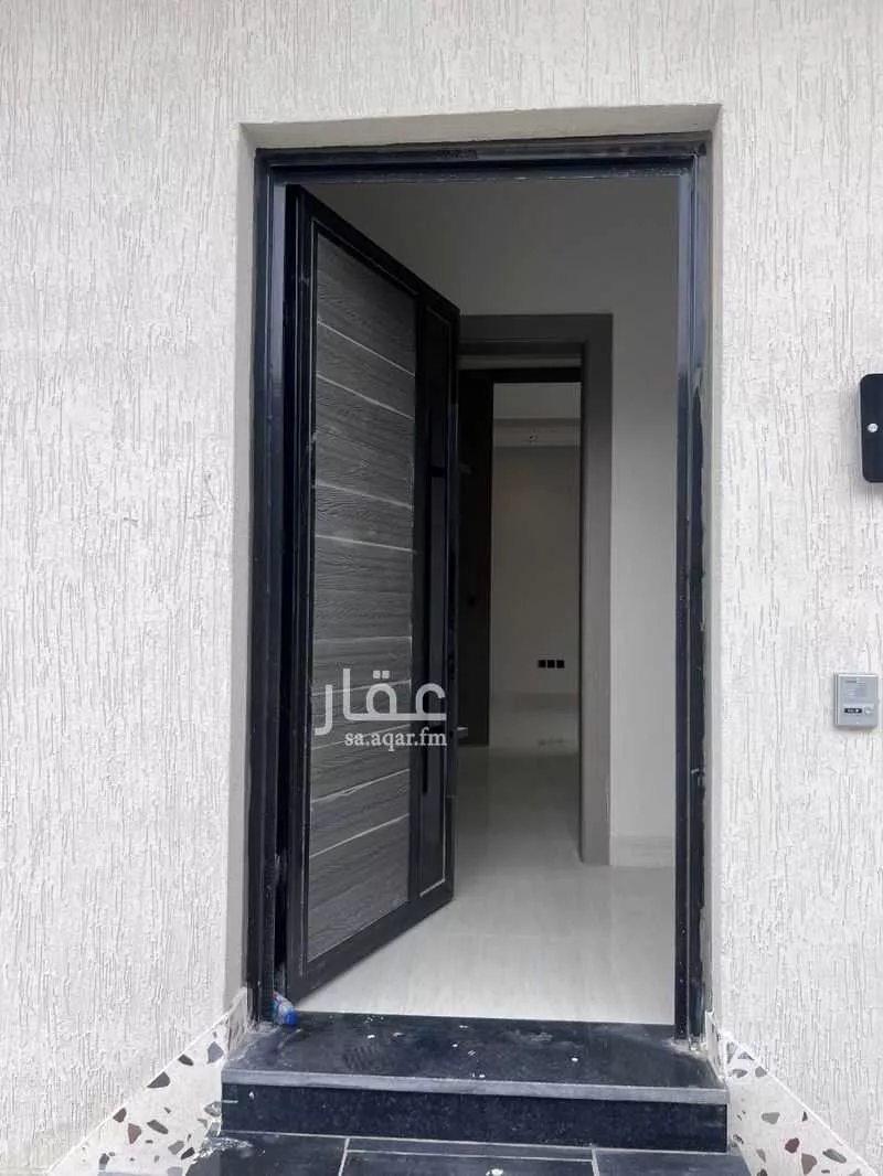 5 bedroom apartment in As Sawari 9