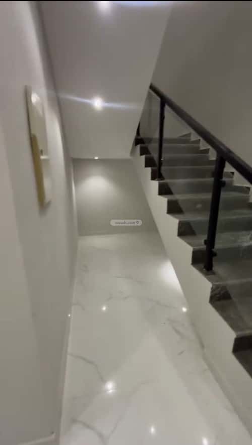 4 bedroom villa in As Saadah, Riyadh 5