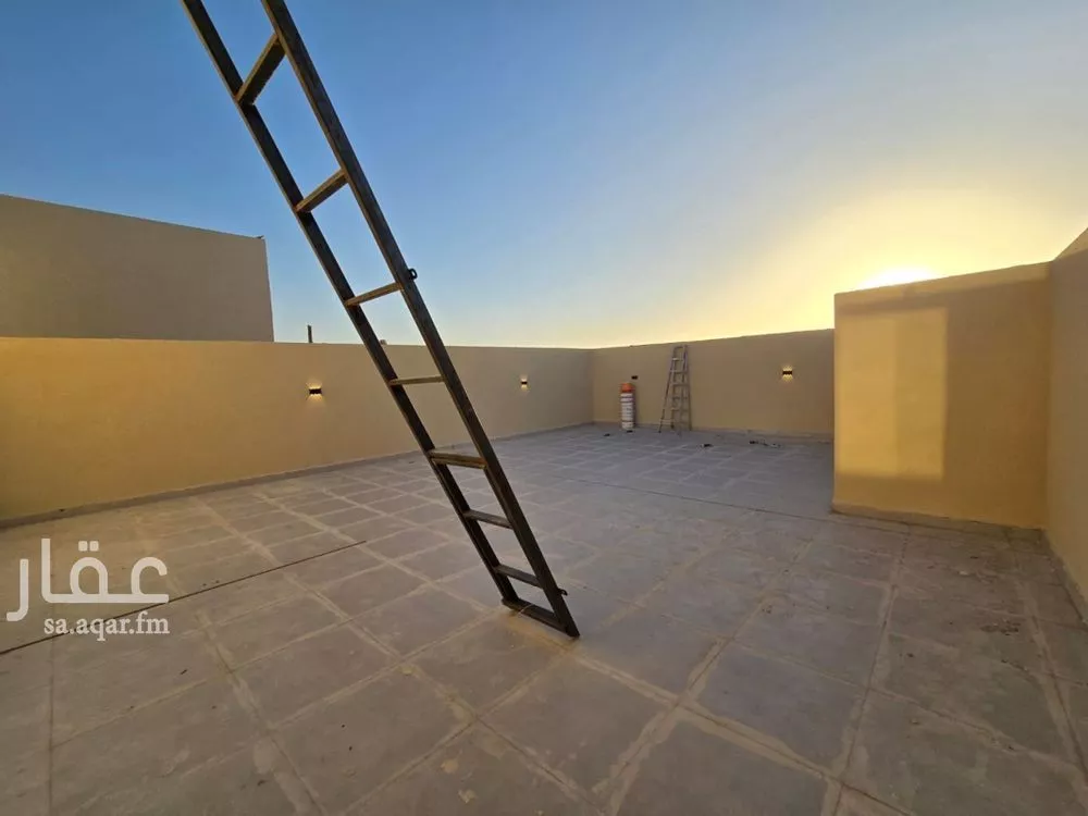 4 bedroom villa in Al Narjis 6
