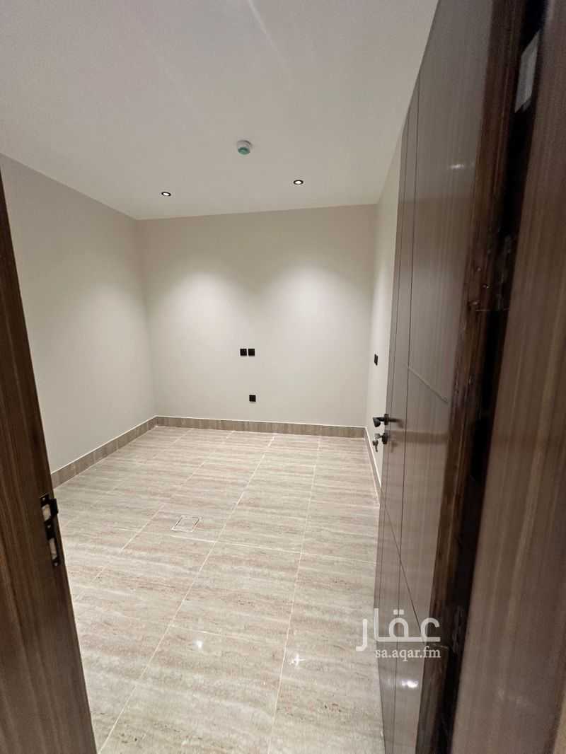4 bedroom apartment in Al Nada, Eastern Province 8