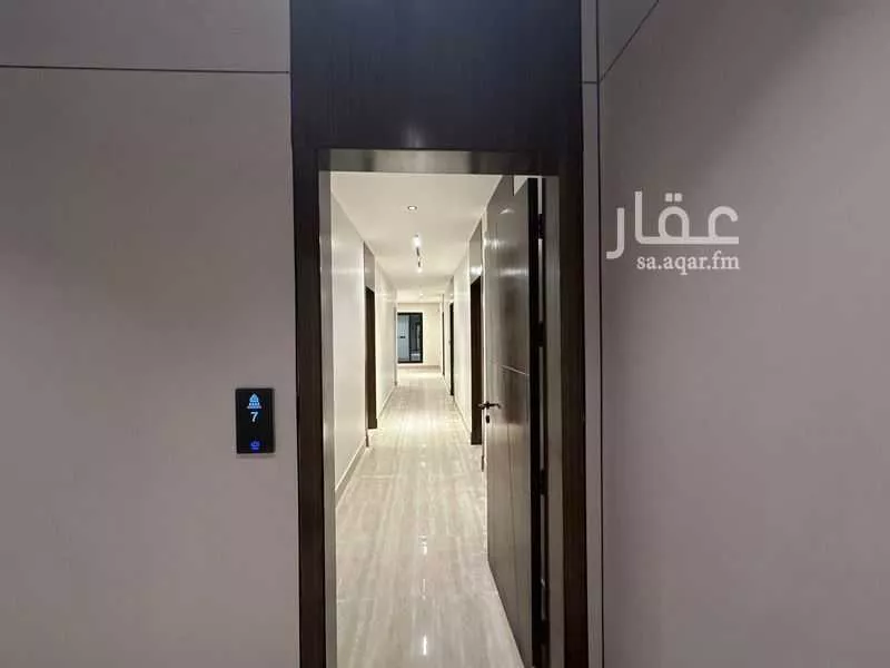 شقة 8 غرف في الندى 3