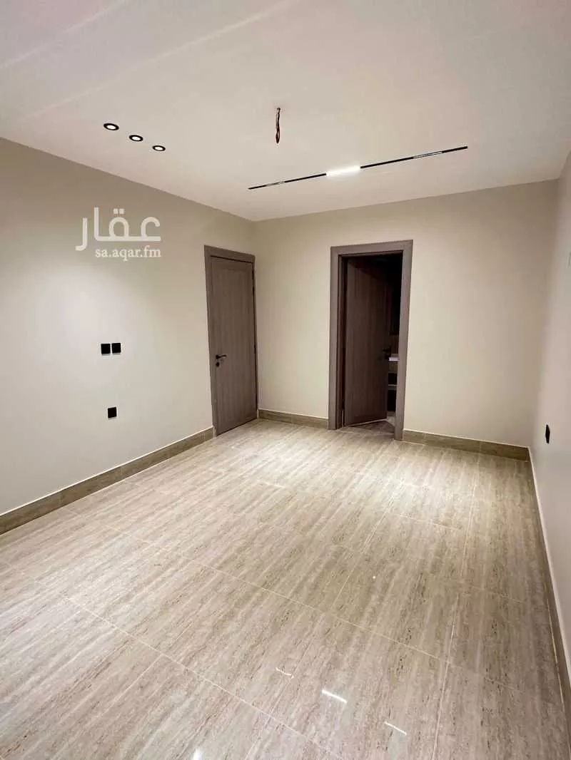 شقة 8 غرف في الندى 2
