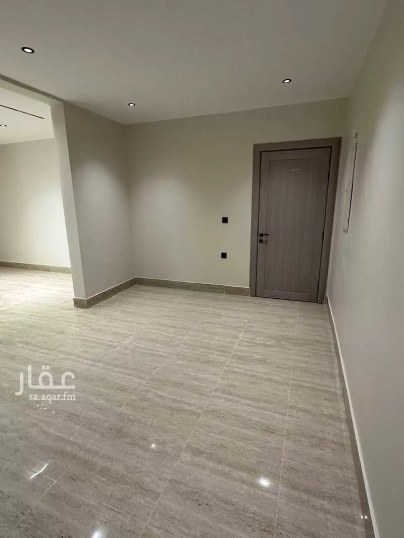شقة 8 غرف في الندى 9