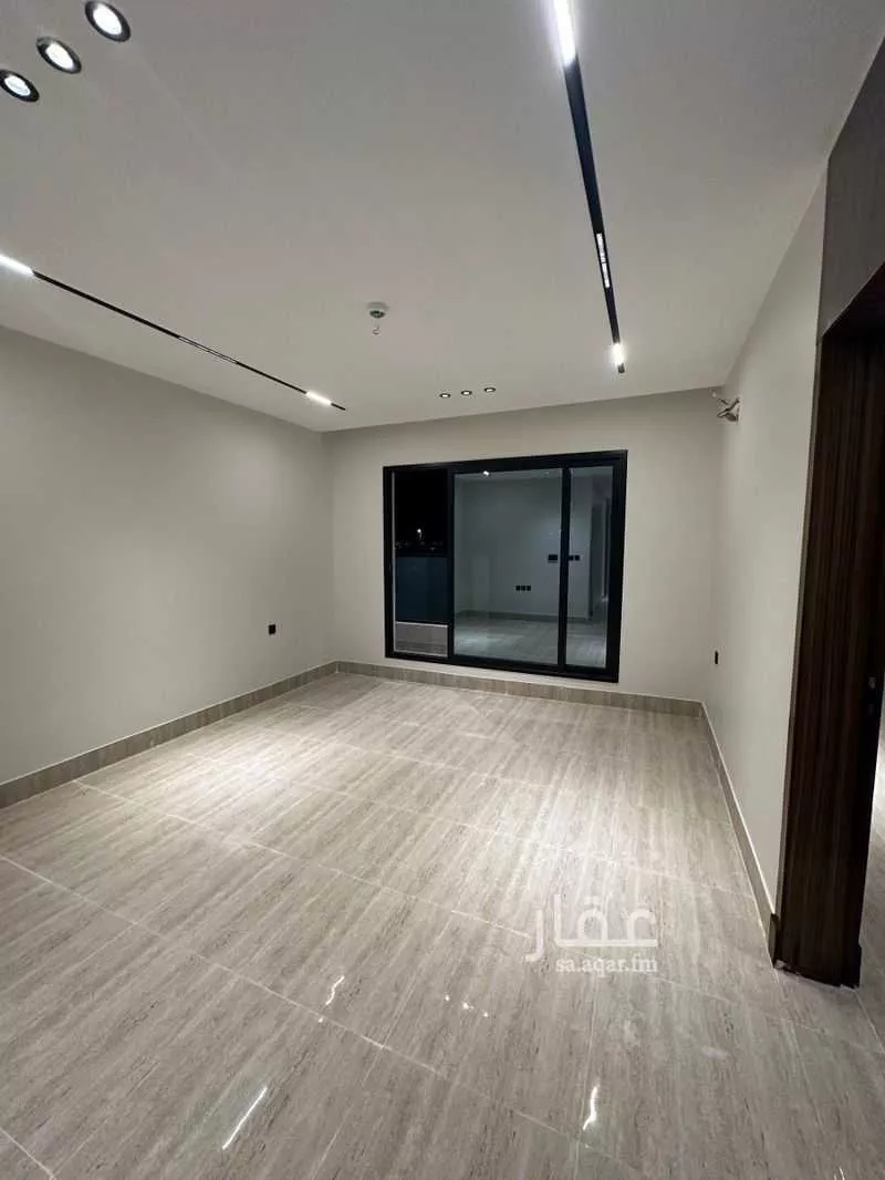 شقة 8 غرف في الندى 3