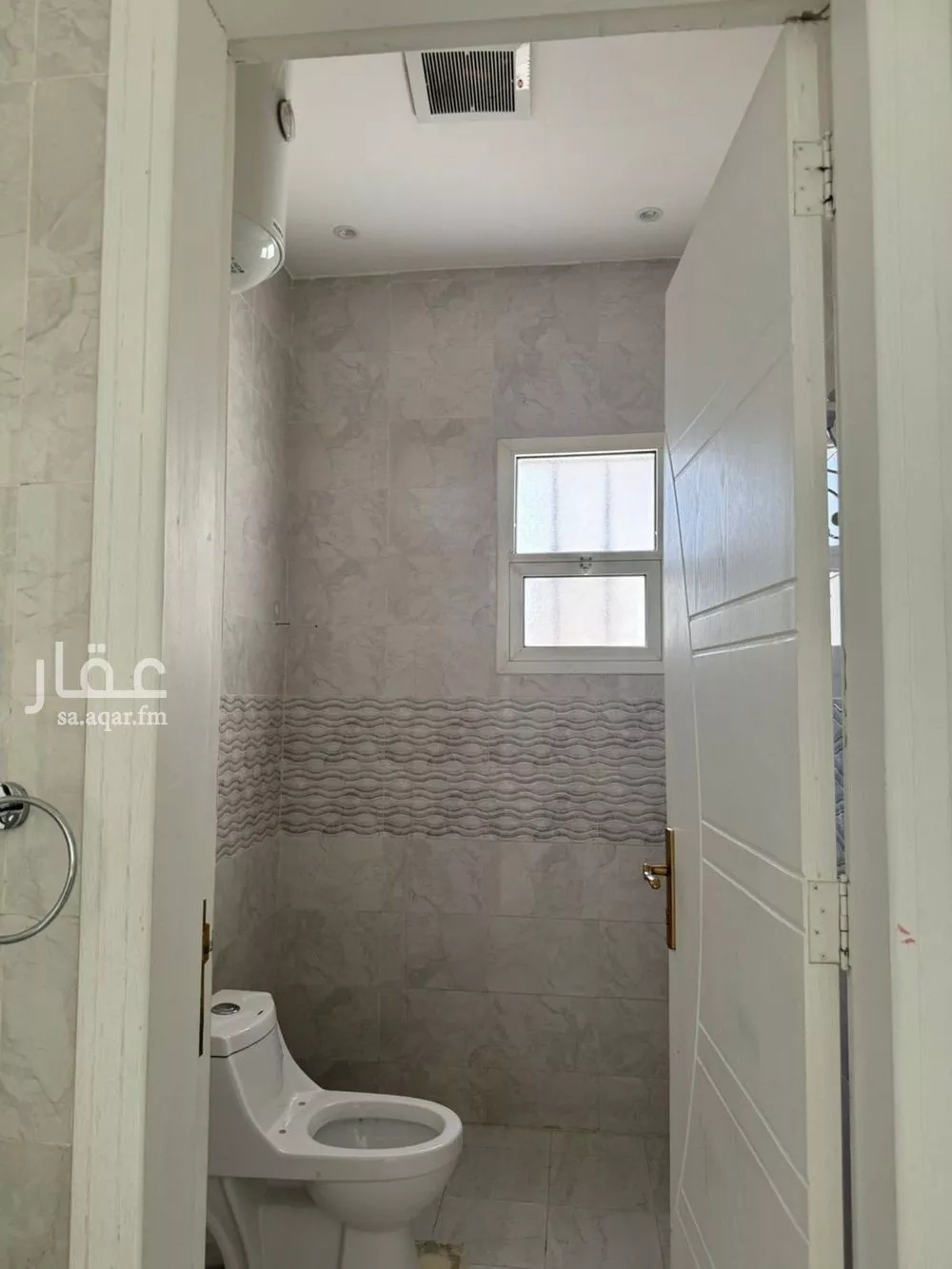 دور 3 غرف في العارض 3