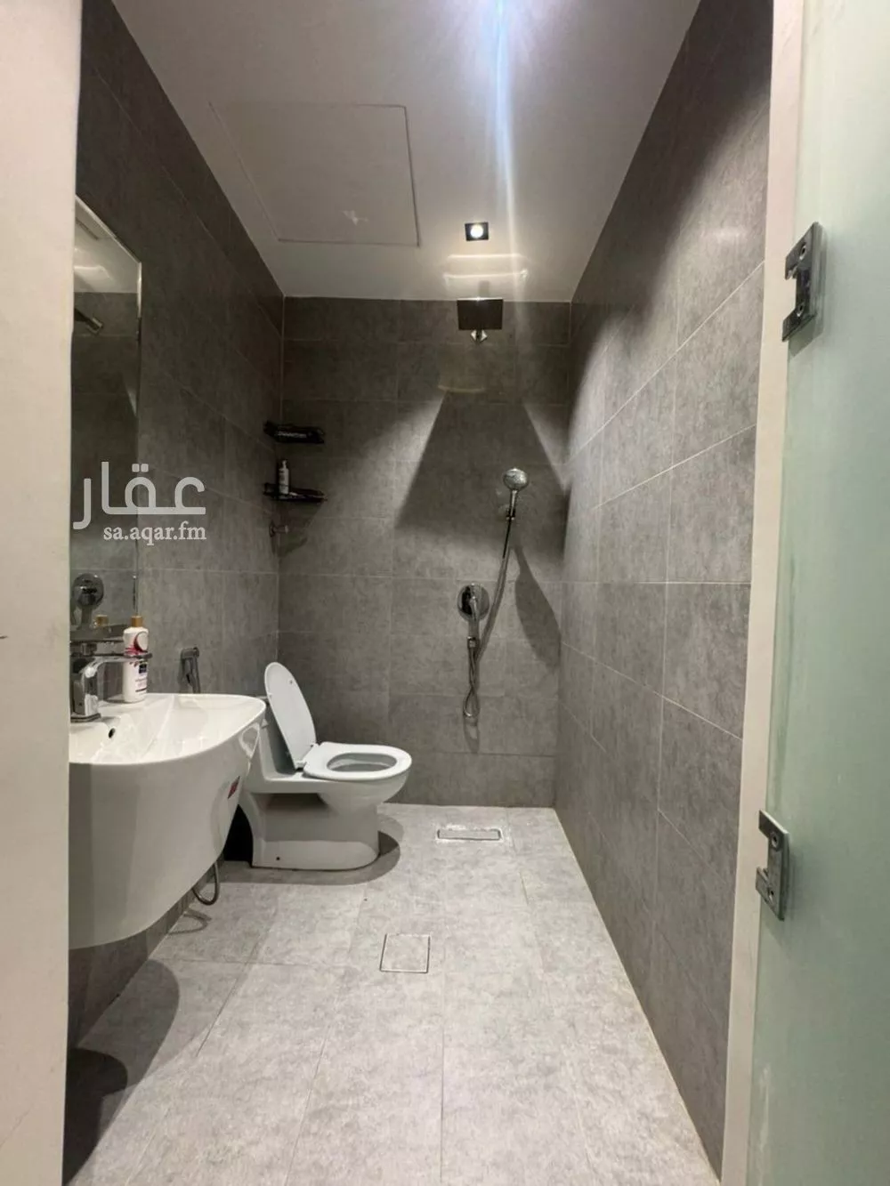 3 bedroom apartment in Al Rimal 5