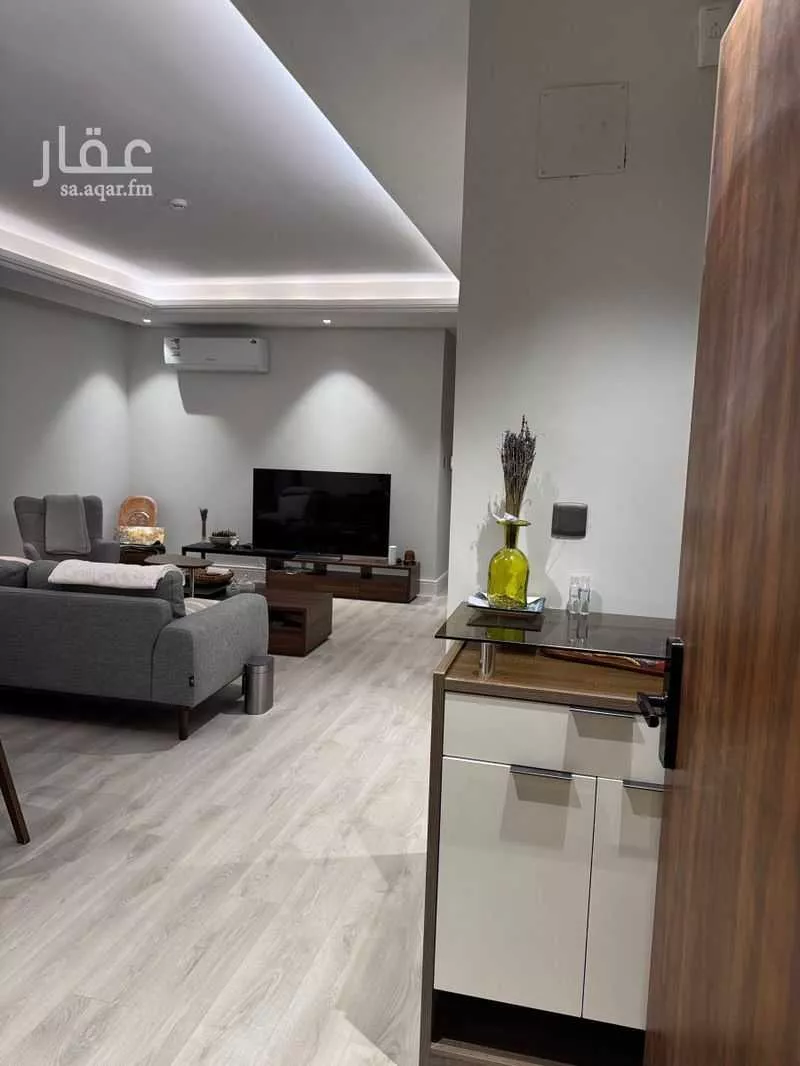 3 bedroom apartment in Al Malqa 11