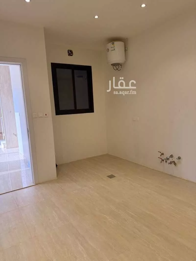 4 bedroom villa in Al Mahdiyyah 16