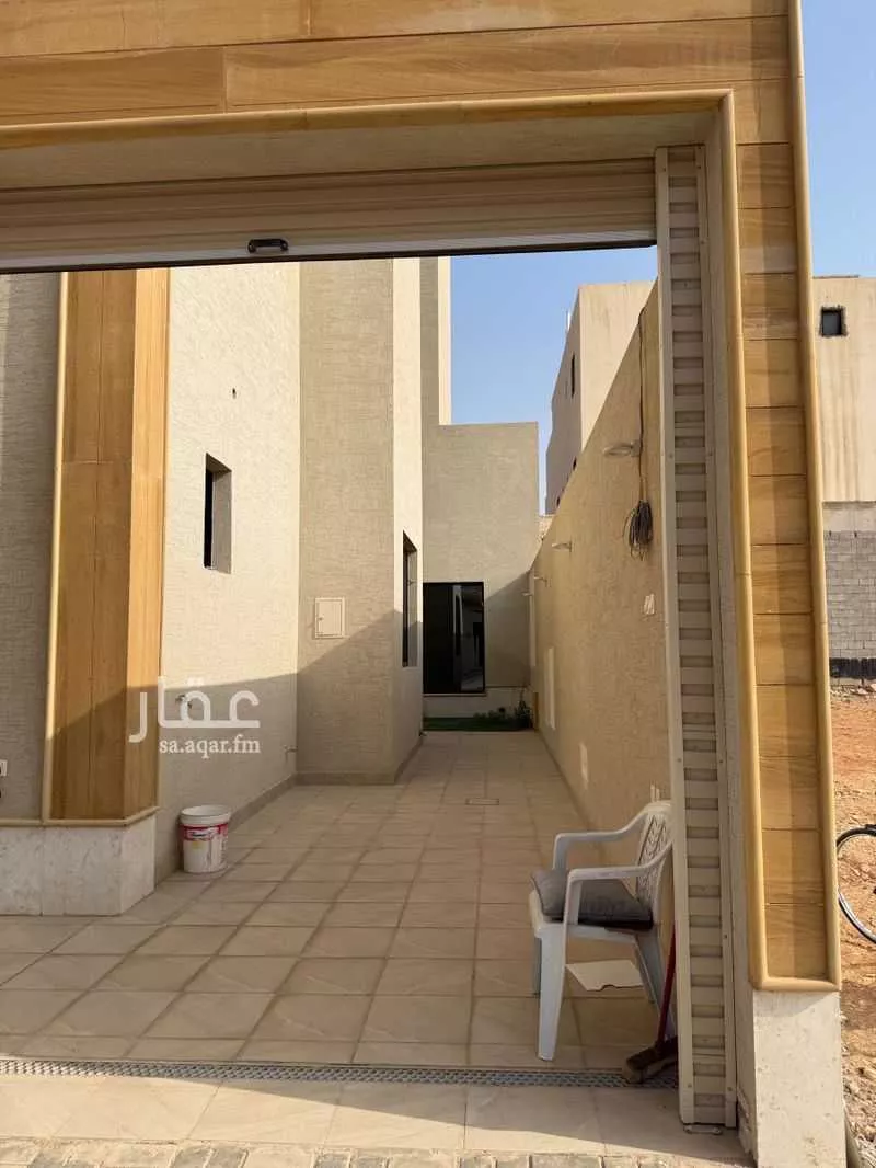 4 bedroom villa in Al Mahdiyyah 6