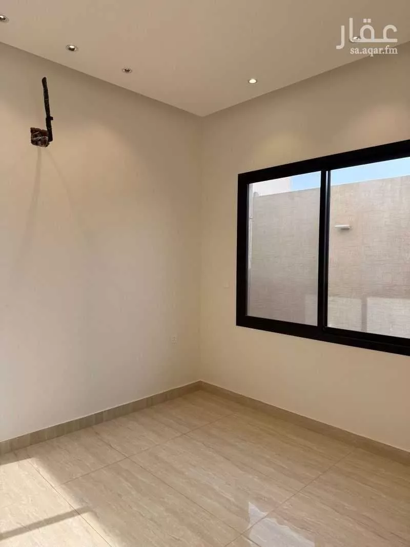 4 bedroom villa in Al Mahdiyyah 9