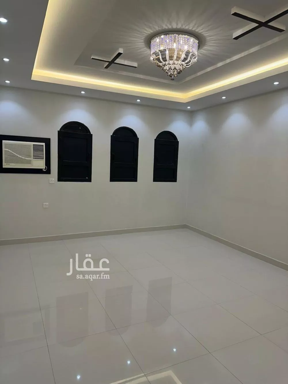 3 bedroom floor in Al Rawdah 5