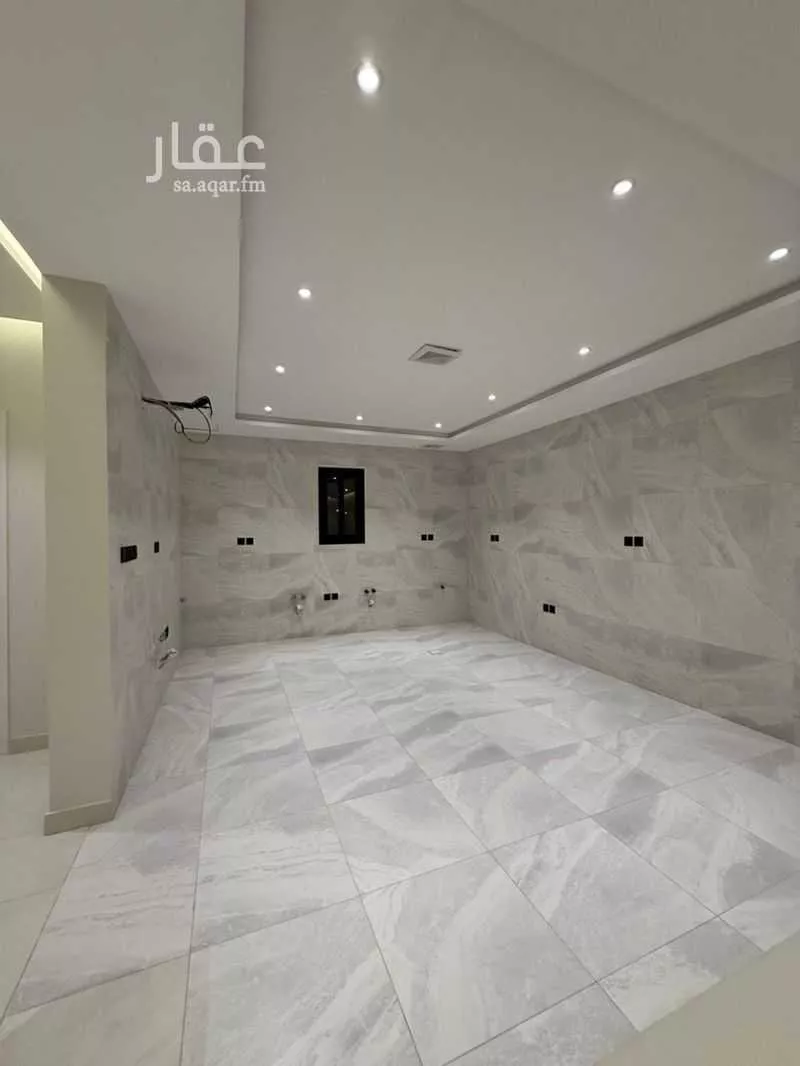 شقة 5 غرف في الواحة 3