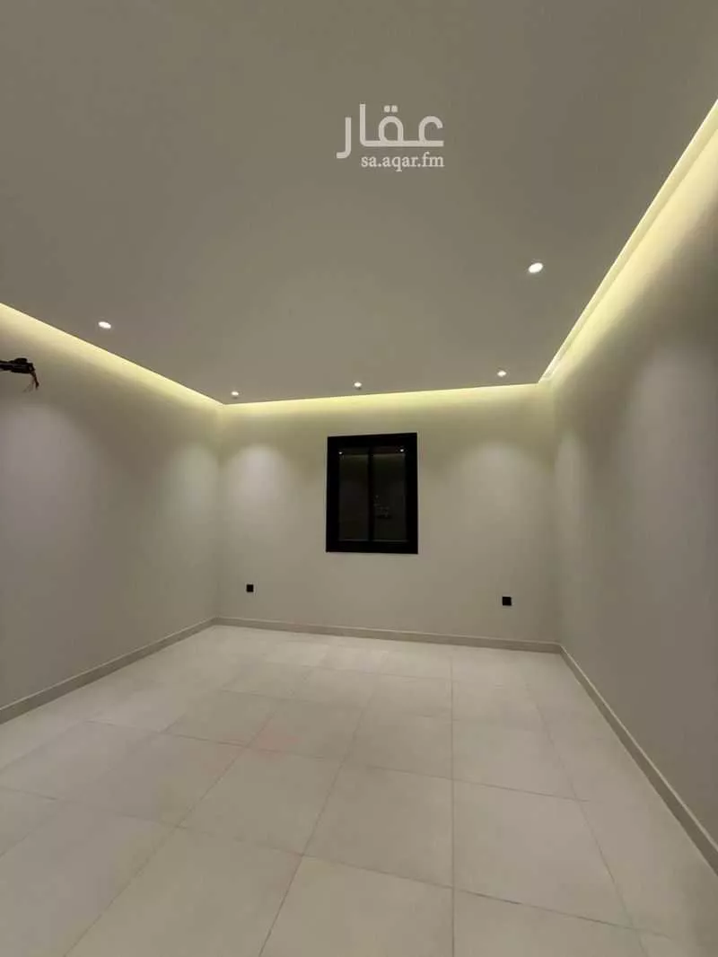 شقة 5 غرف في الواحة 4