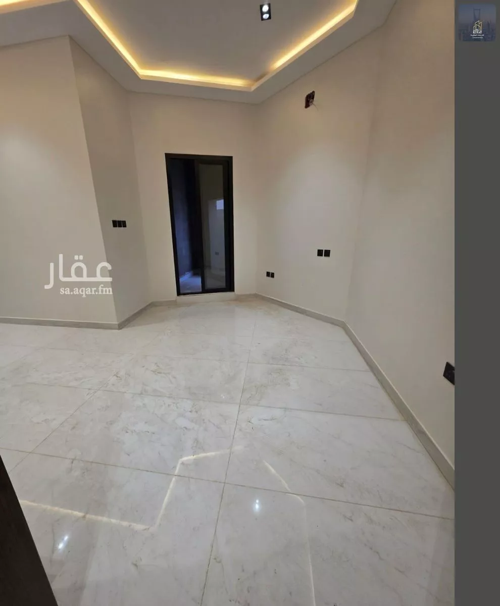 فيلا 5 غرف في الجنادرية 6