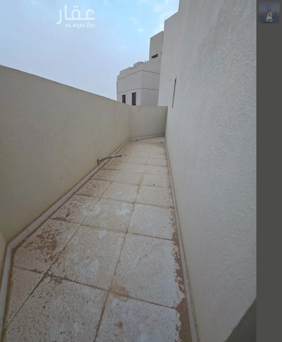 فيلا 5 غرف في الجنادرية 7