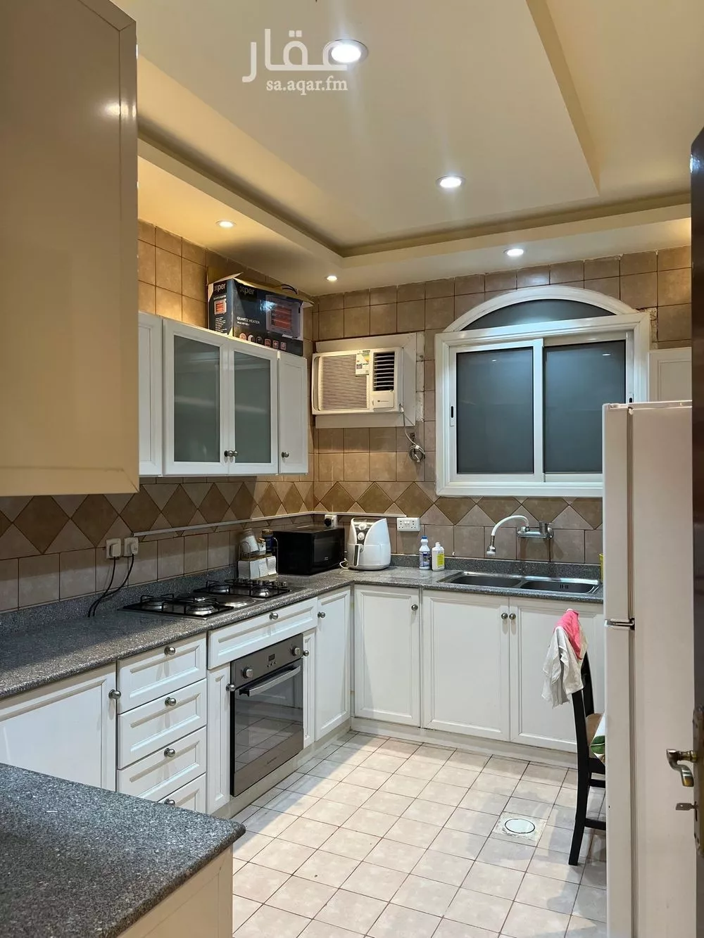 3 bedroom floor in Al Hamra 4