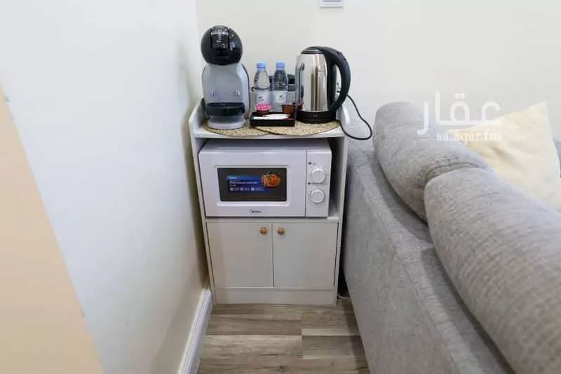 1 bedroom apartment in Al Rawdah 7