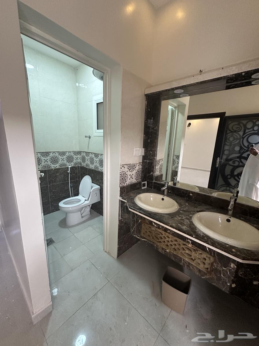 6 bedroom villa in Dahiat King Fahd, Eastern Province 10
