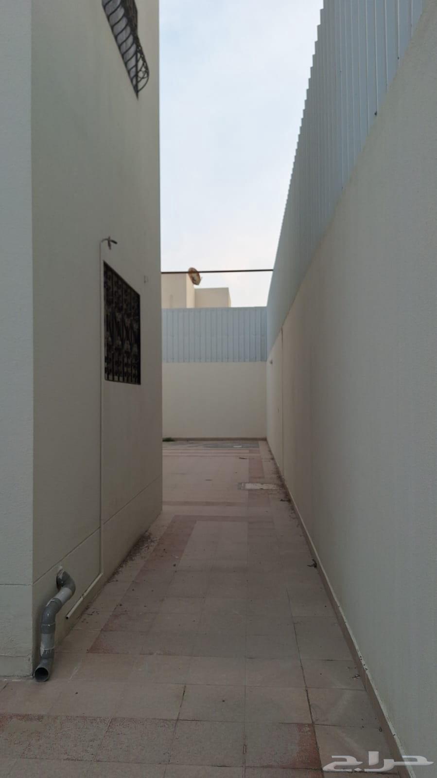 5 bedroom villa in Al Buhairah, Eastern Province 4