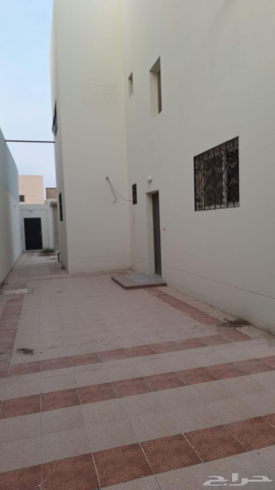 5 bedroom villa in Al Buhairah, Eastern Province 6
