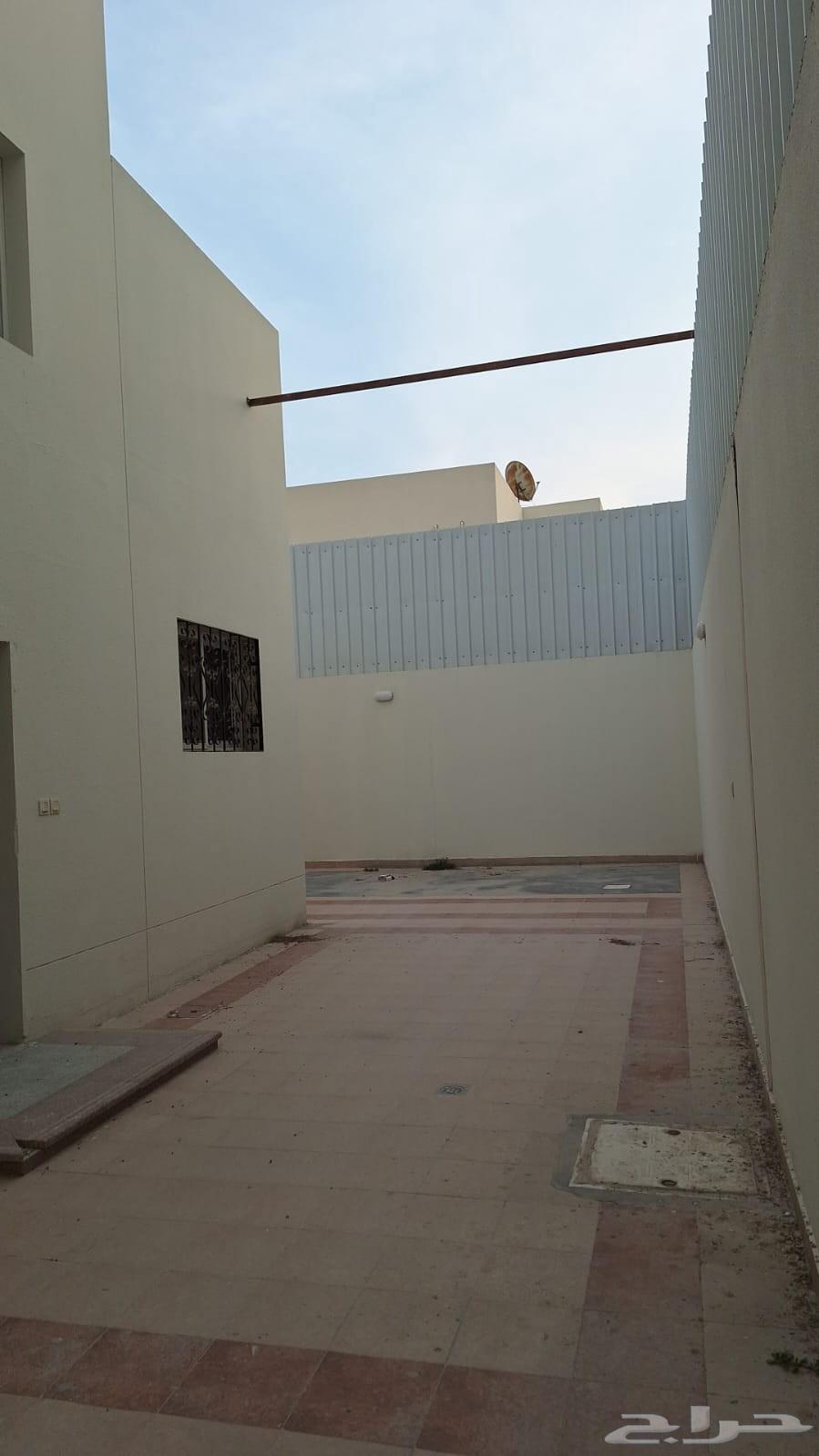 5 bedroom villa in Al Buhairah, Eastern Province 3