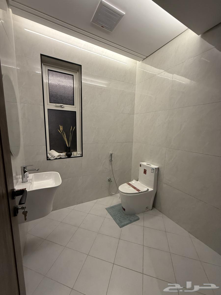 5 bedroom apartment in Wali Al Ahd 12