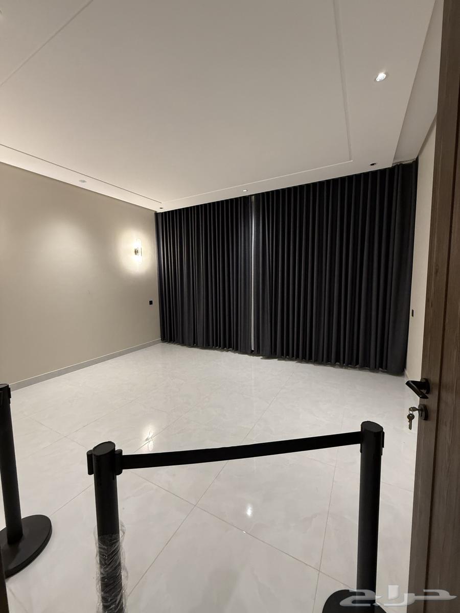 5 bedroom apartment in Wali Al Ahd 6