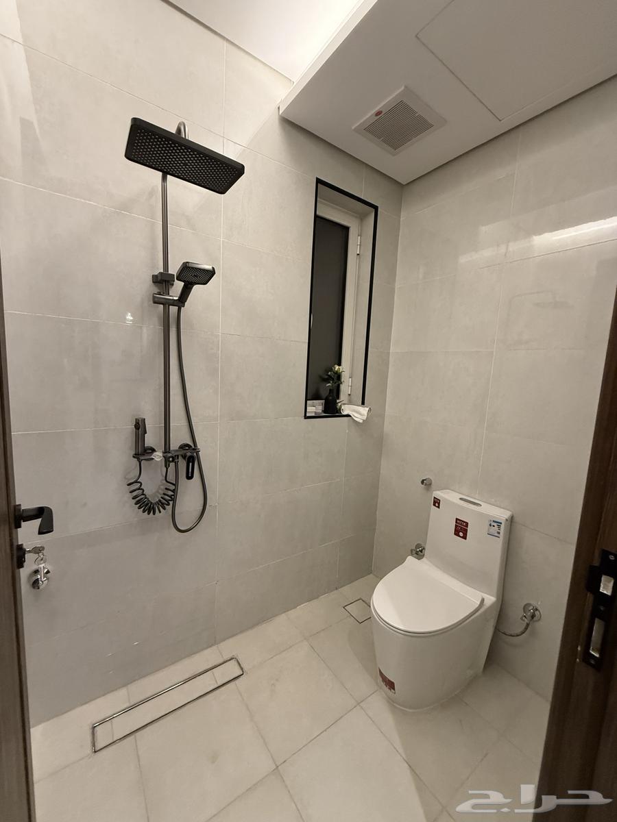 5 bedroom apartment in Wali Al Ahd 10