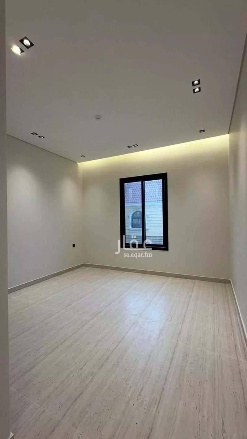 4 bedroom apartment in Okaz, Riyadh 6