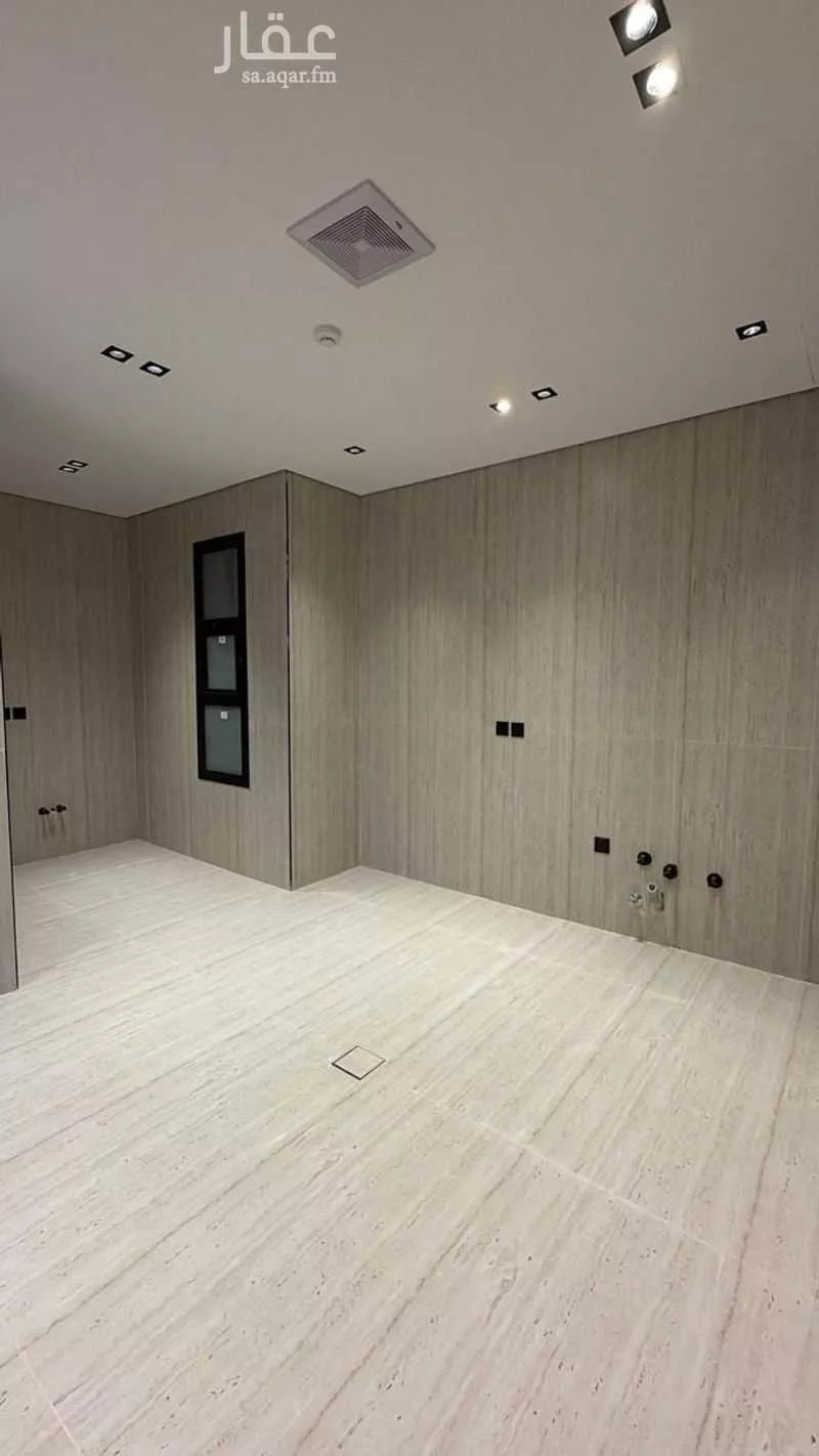 4 bedroom apartment in Okaz, Riyadh 10