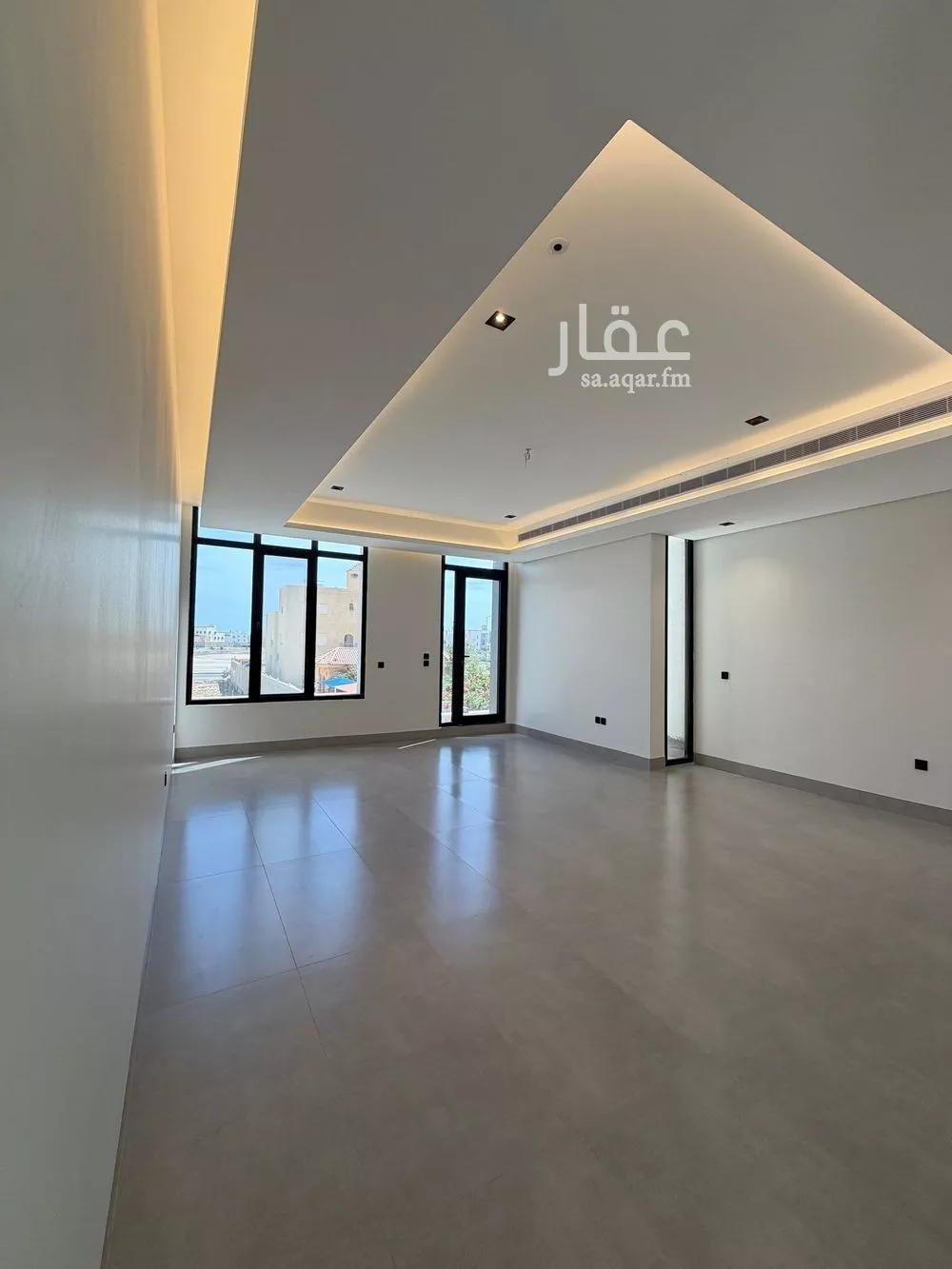 فيلا 5 غرف في الياقوت 18