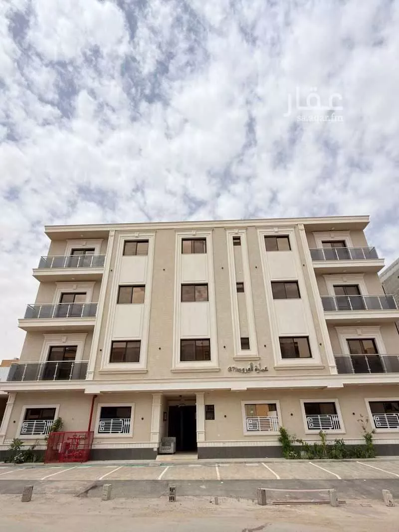 5 bedroom apartment in Dhahrat Namar, Riyadh 5