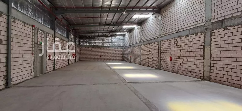 warehouse in Al Aziziyah, Riyadh 4