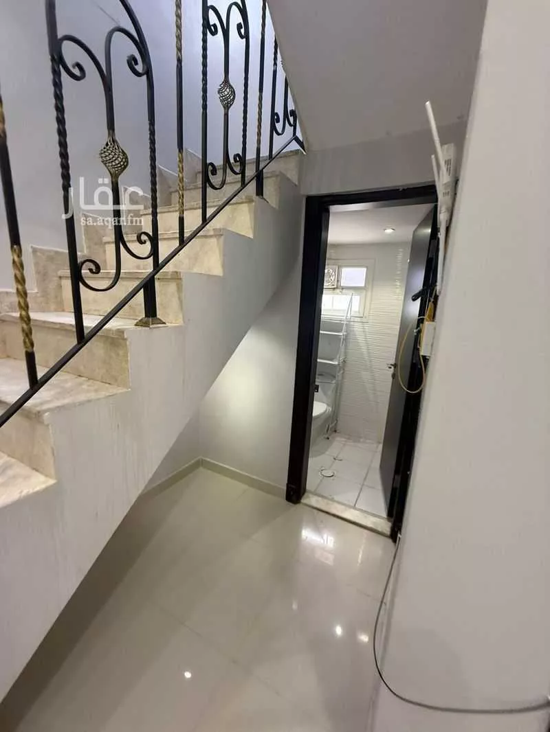 3 bedroom apartment in Irqah 12