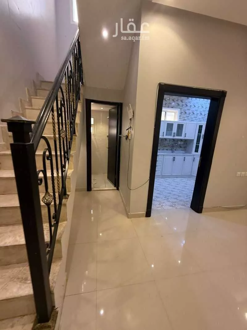 3 bedroom apartment in Irqah 10