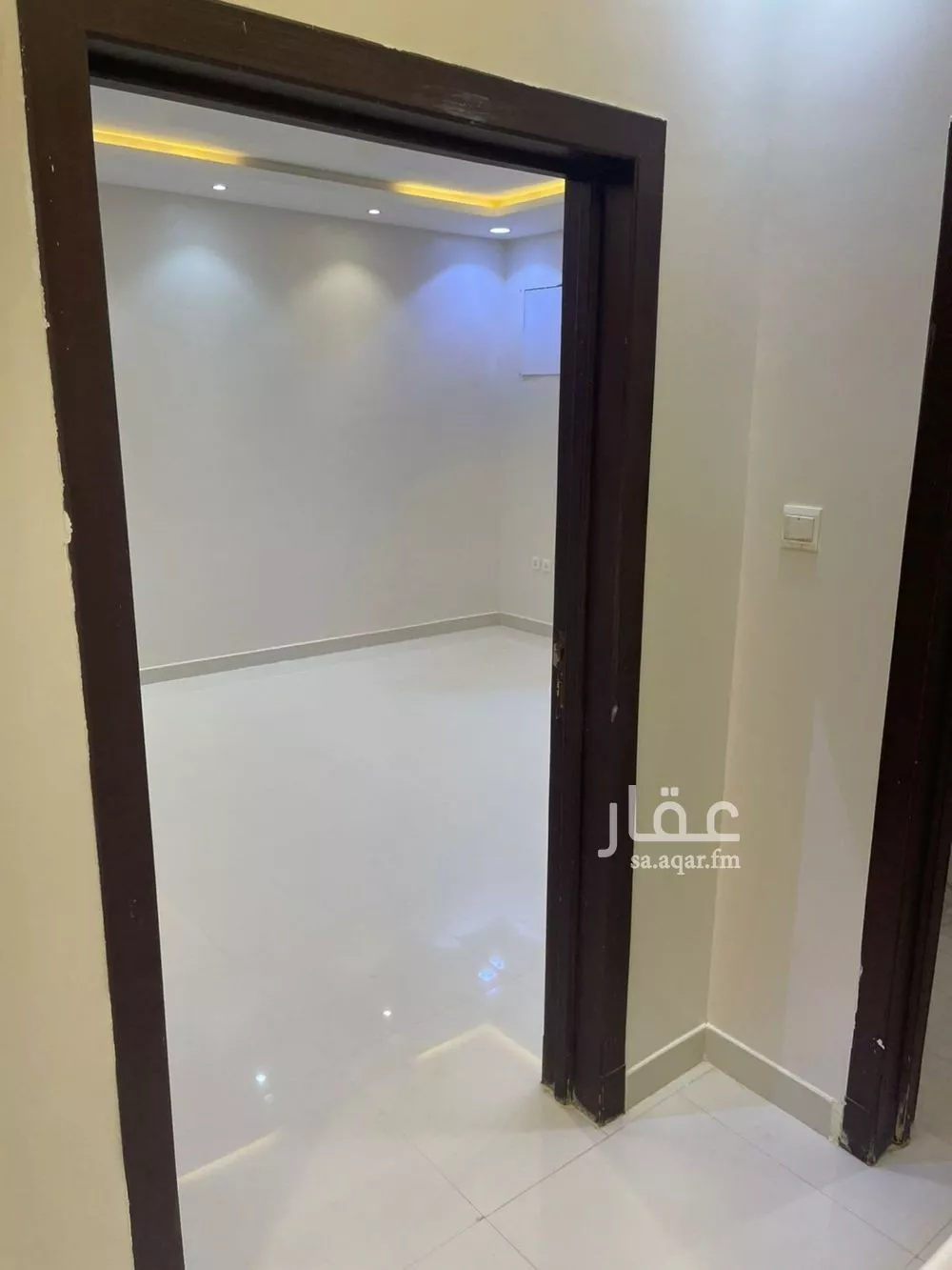 3 bedroom floor in Tuwaiq 11