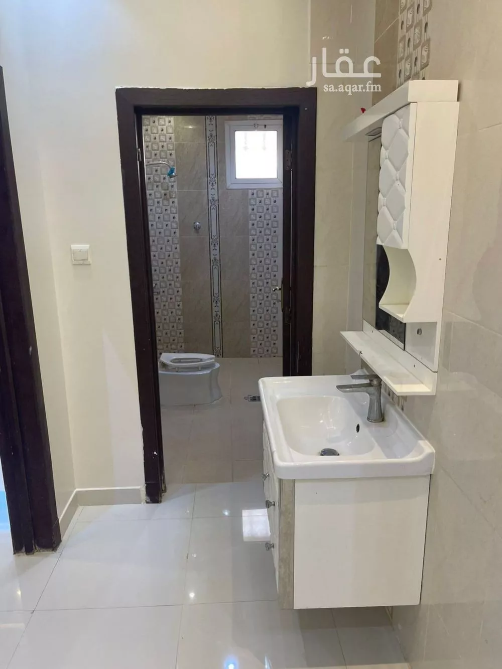 3 bedroom floor in Tuwaiq 4