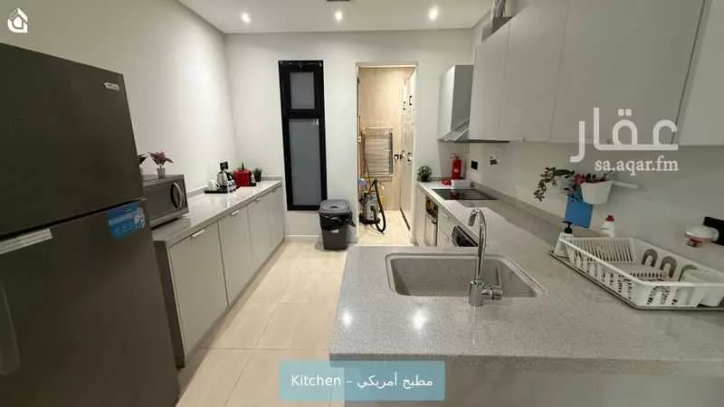 شقة 3 غرف في الملقا 6