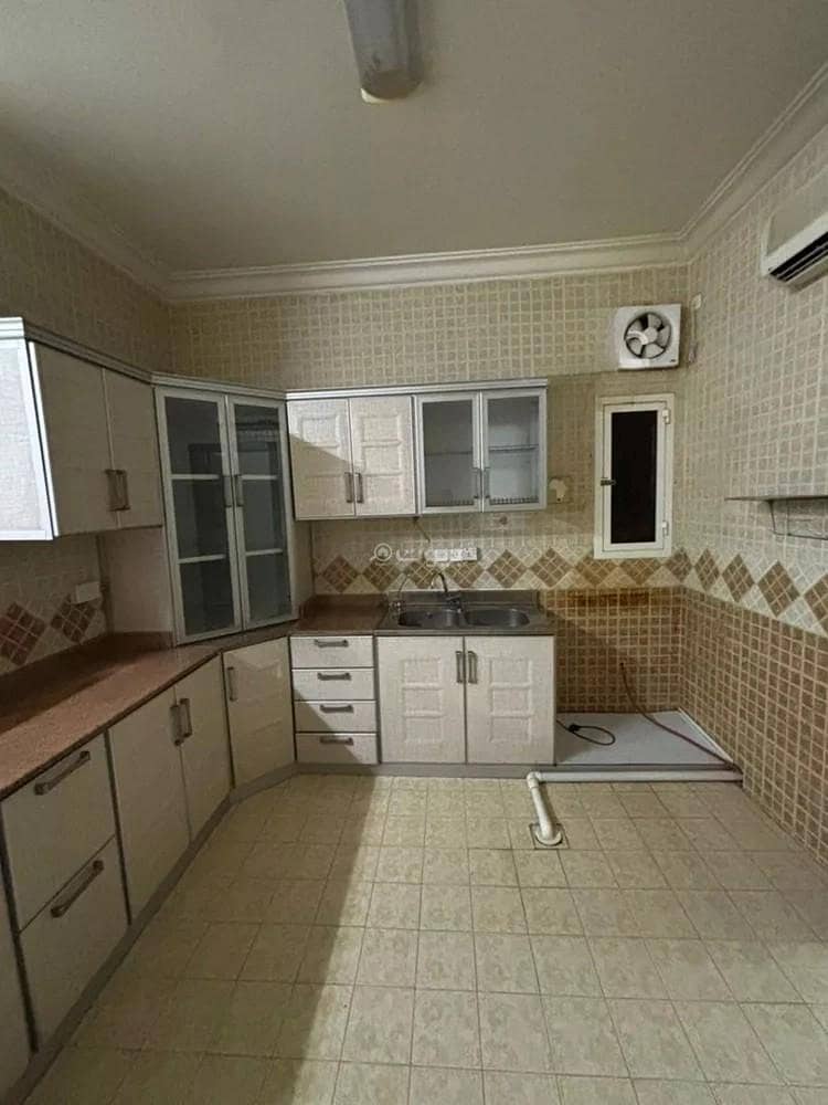 3 bedroom apartment in Al Izdihar, Riyadh 7