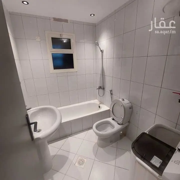 1 bedroom apartment in Al Olaya, Riyadh 8