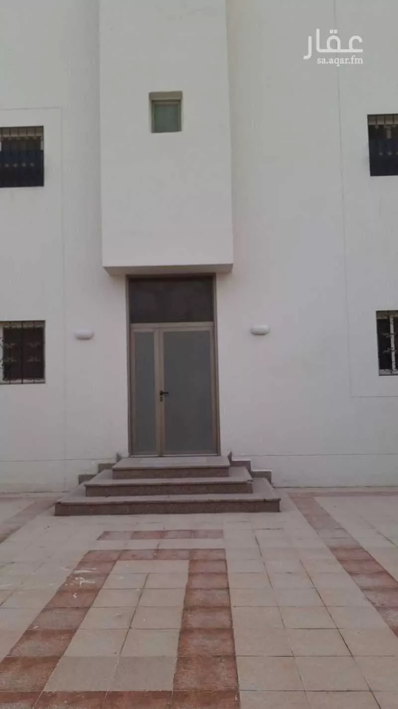5 bedroom villa in As Sawari 8