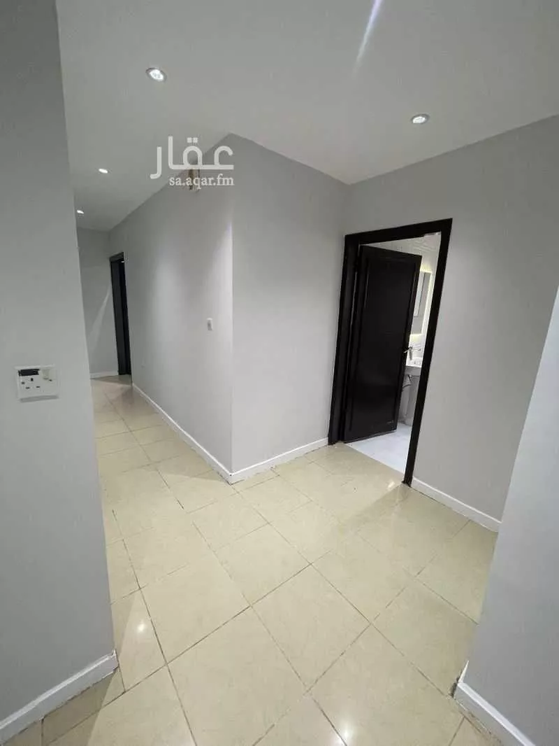 شقة 3 غرف في العليا 5