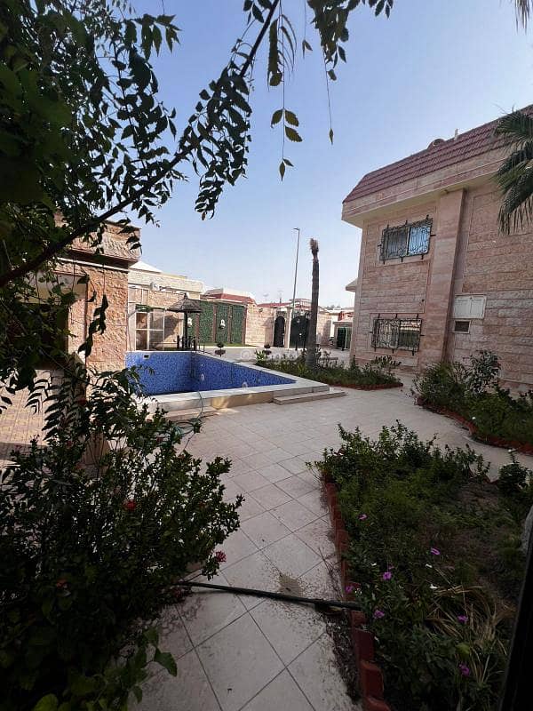 5 bedroom villa in Abdullah Fuad, Eastern Province