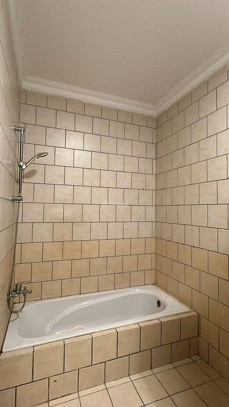 3 bedroom apartment in Al Fardus, Eastern Province 10